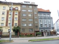 Cihlový byt 1+1 33 m2, Plzeň Bory, tř. E. Beneše